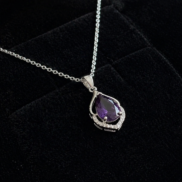Selvara Crescent Drop White Gold Necklace — image 1