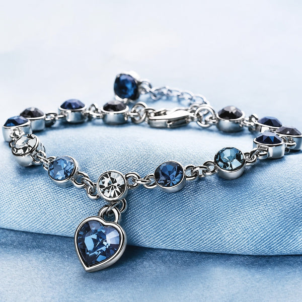 Ocean Heart Glow White Gold Bracelet — image 1