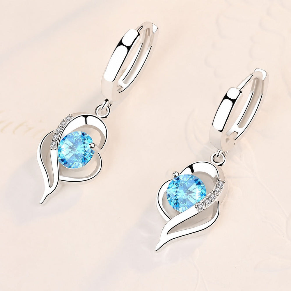 Eclipse Heart White Gold Earrings — image 2