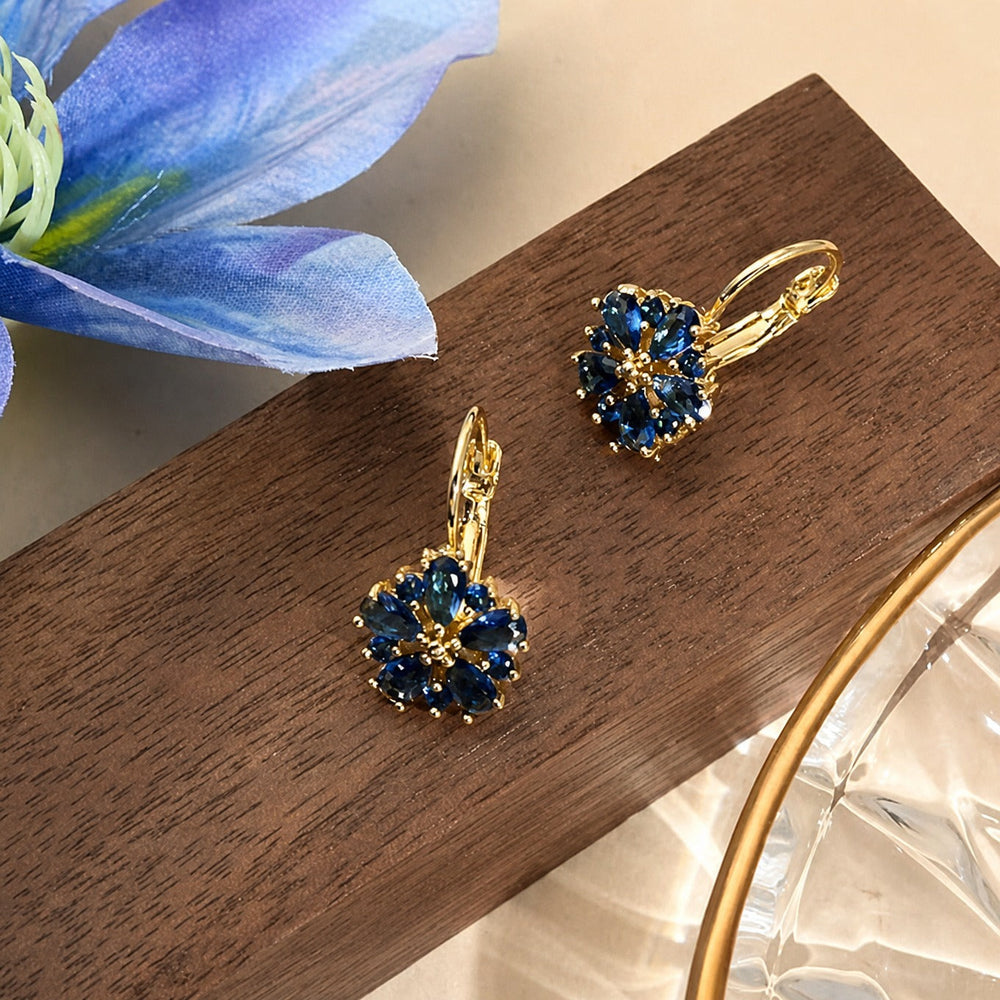 Calina Flower Gold Earrings — image 3