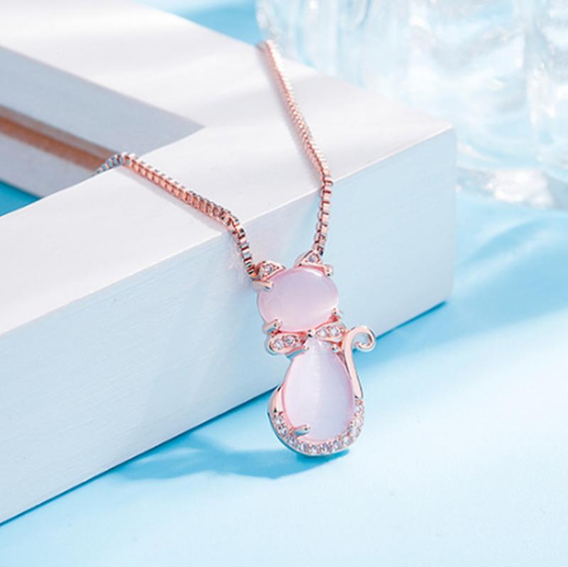 Zircon Cat Necklace — image 4