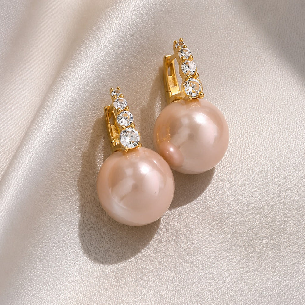 Pearl Halo Sphere Studs — image 4