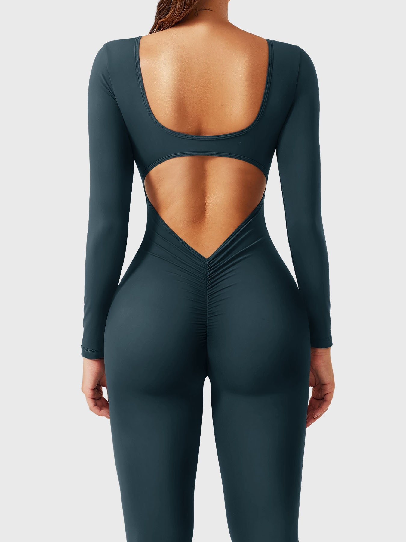 Yeoreo Lizvette V-Back Long Sleeves Jumpsuit