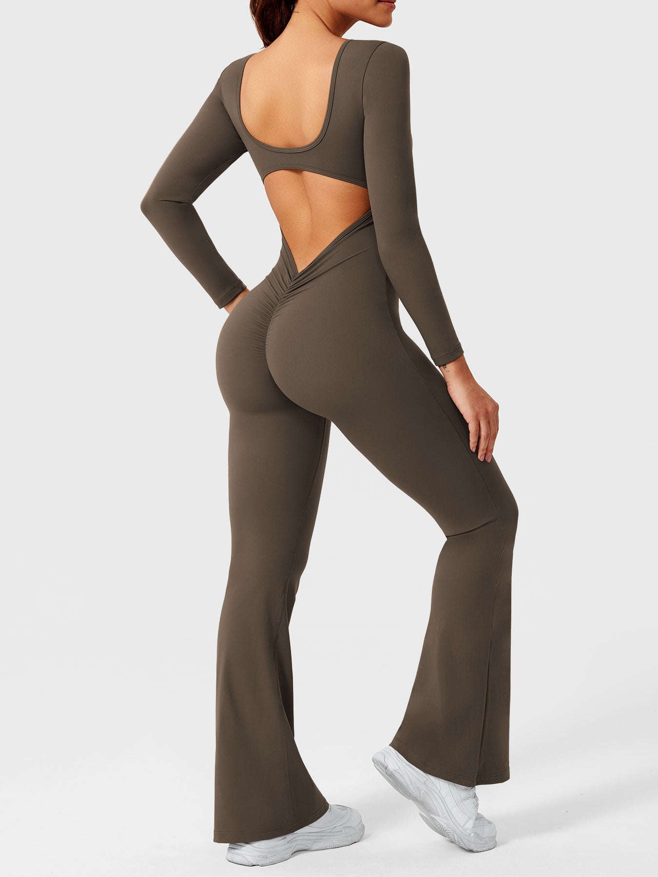 Yeoreo Lizvette Flare Long Sleeve V-back Jumpsuit