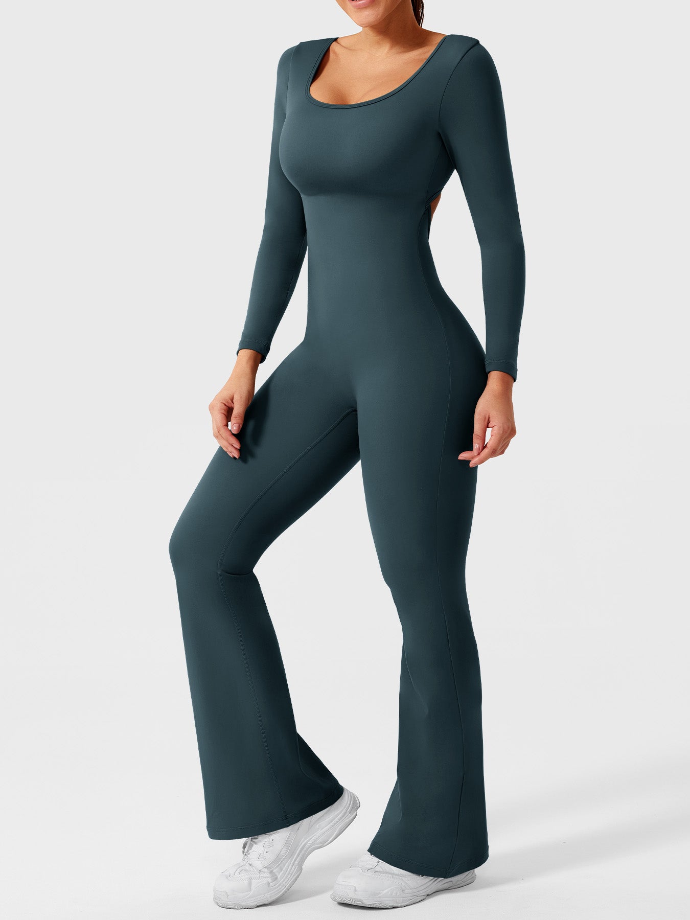 Yeoreo Lizvette Flare Long Sleeve V-back Jumpsuit
