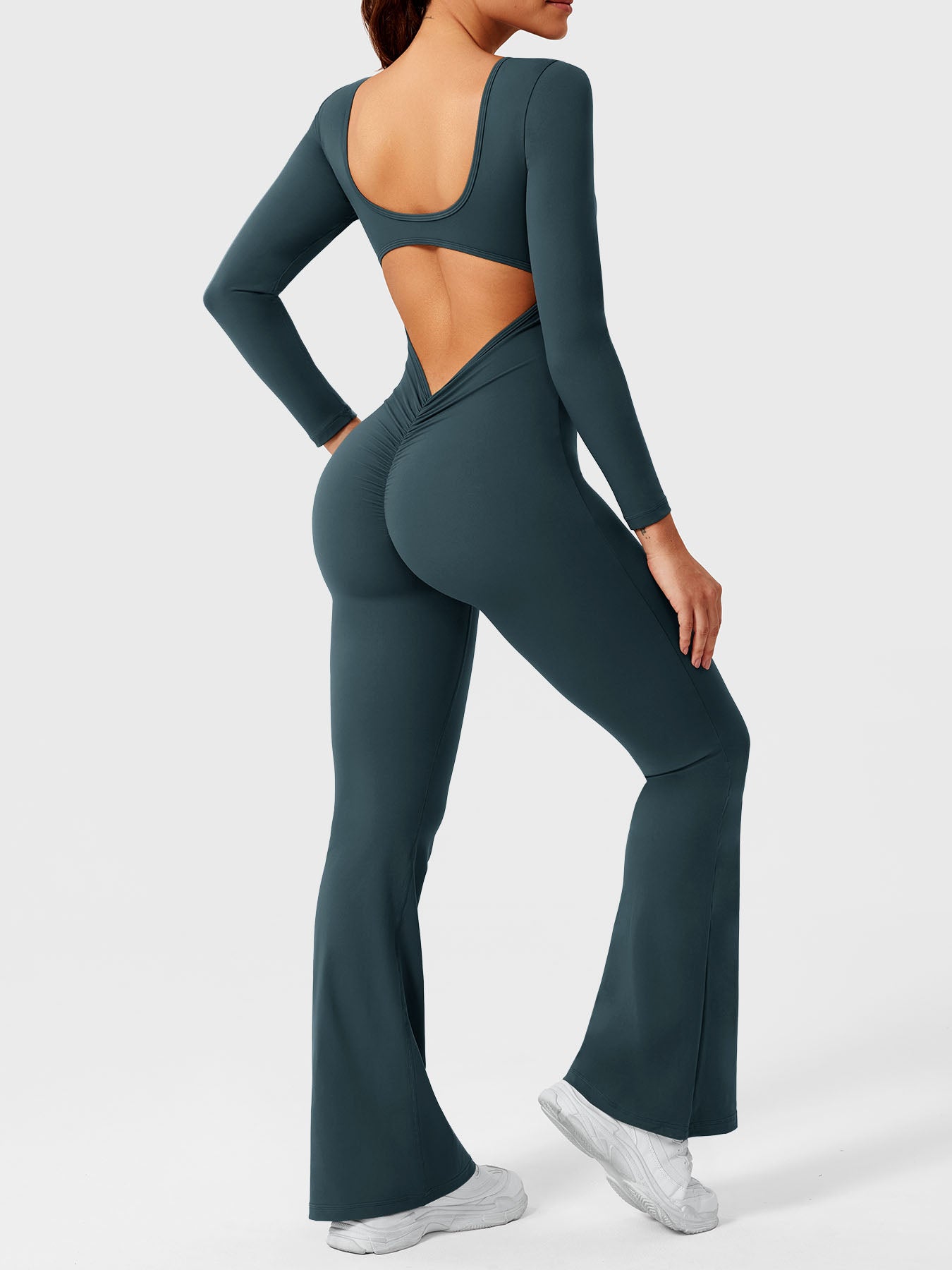 Yeoreo Lizvette Flare Long Sleeve V-back Jumpsuit