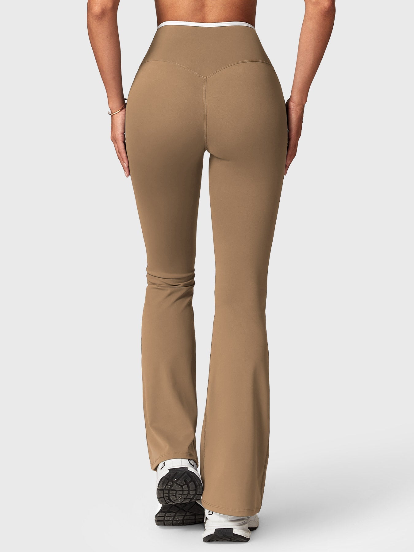 Legging évasé Yeoreo Alberta avec bordure contrastante
