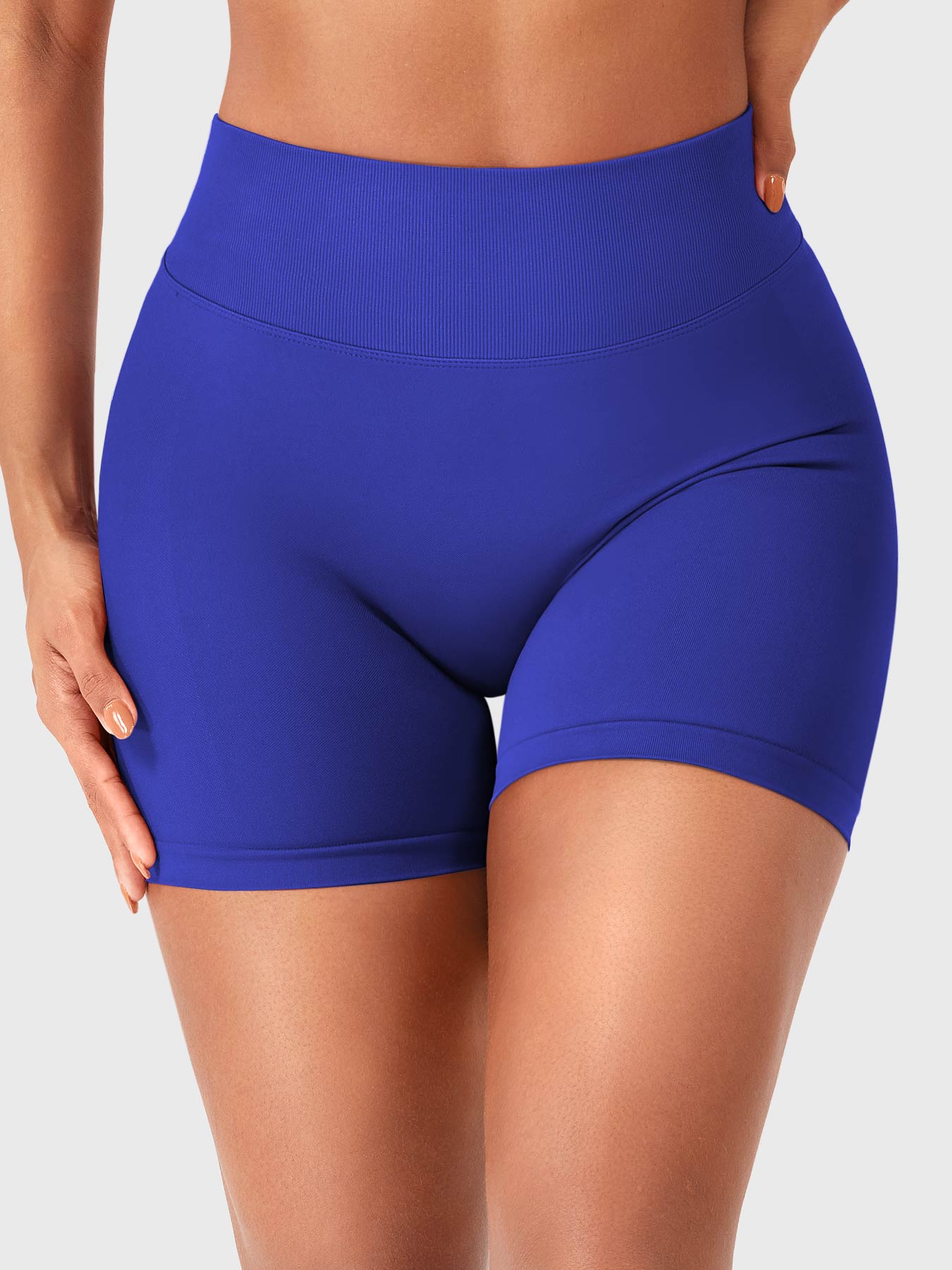 Yeoreo Graciy SoftHue™ V-Back Shorts