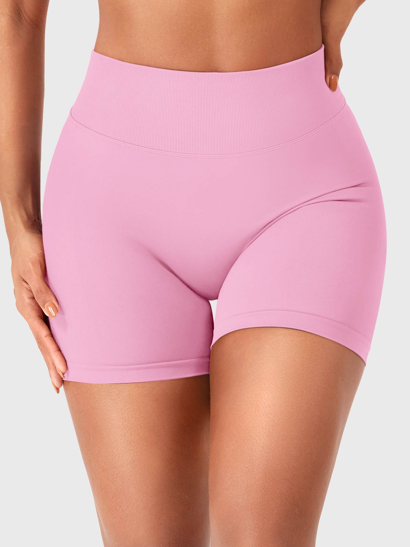 Yeoreo Graciy SoftHue™ V-Back Shorts