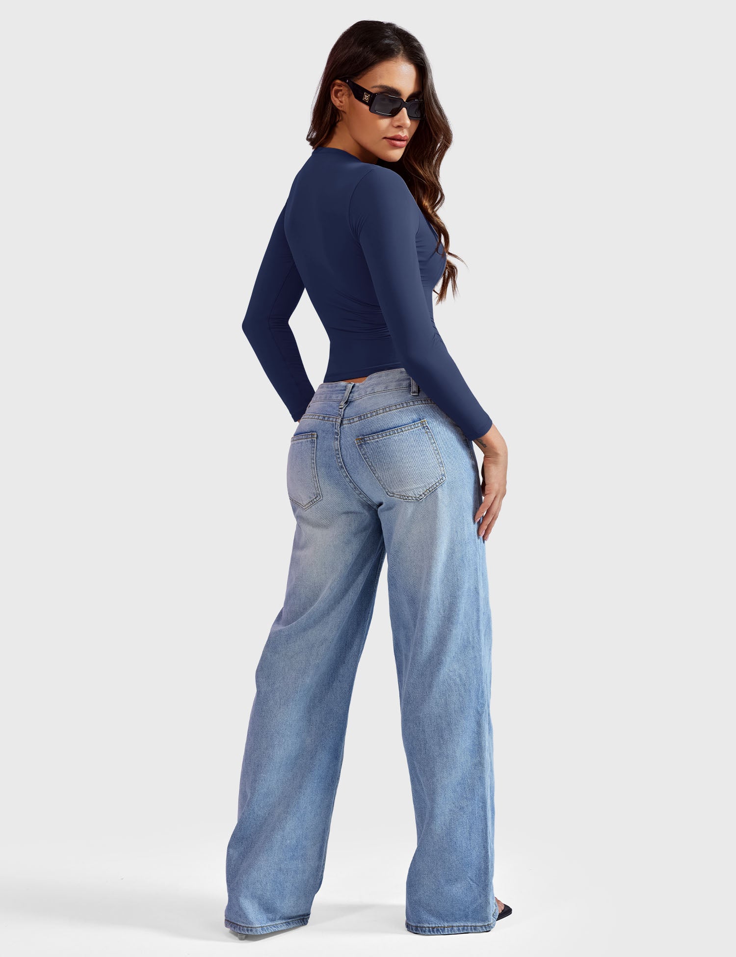 Yeoreo Sweeney Sculpting Long Sleeve Top