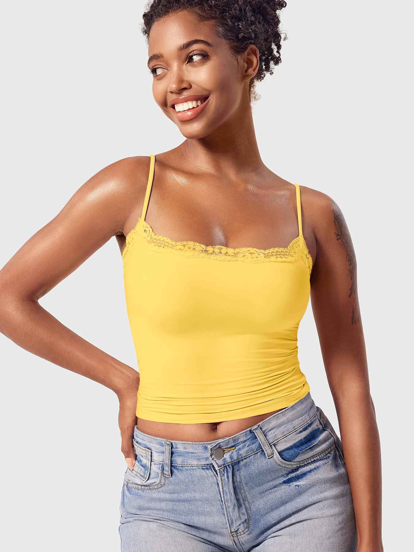 Haut débardeur en dentelle à col carré Yeoreo Annabely