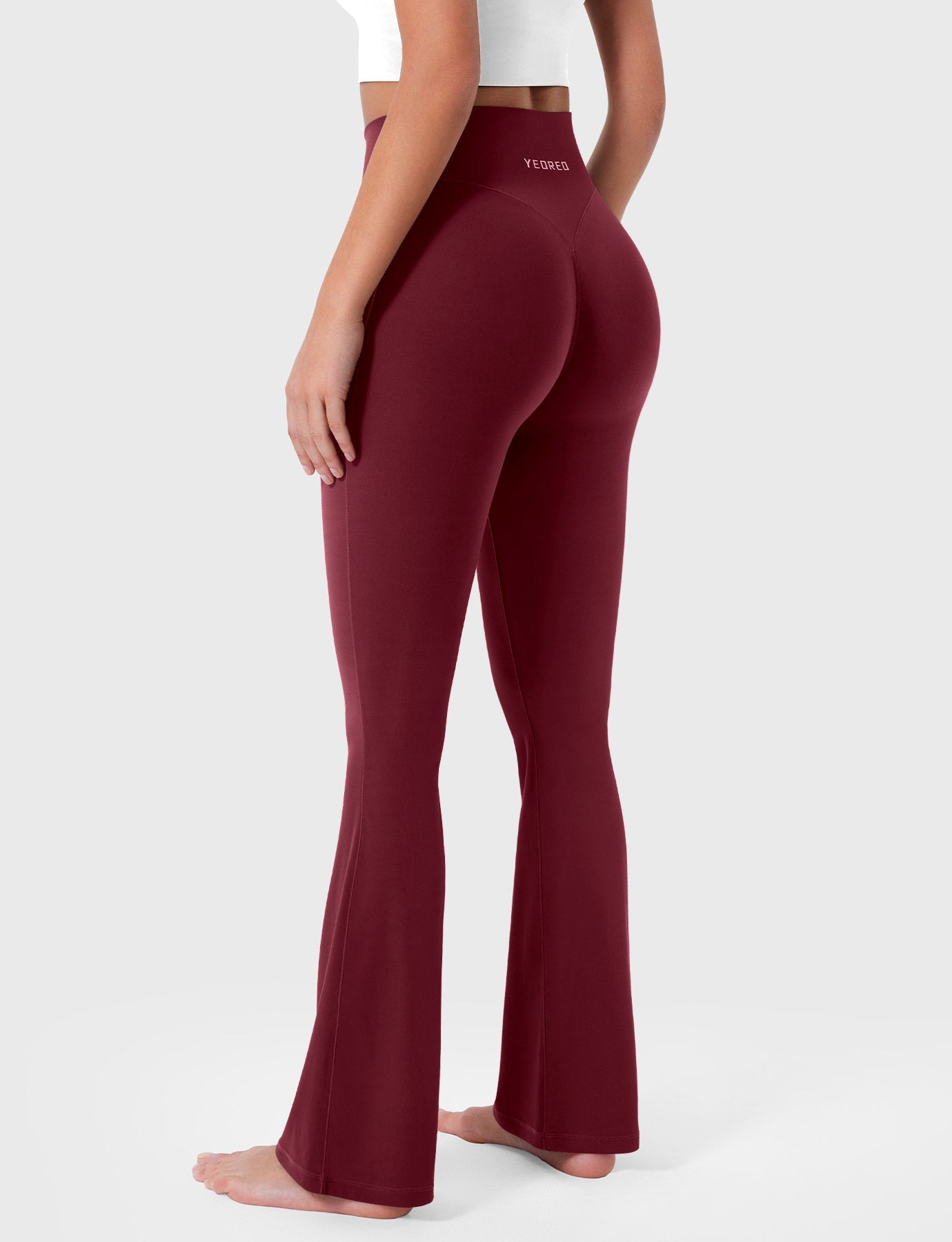 Yeoreo Bessli 30" Mini Legging légèrement évasé