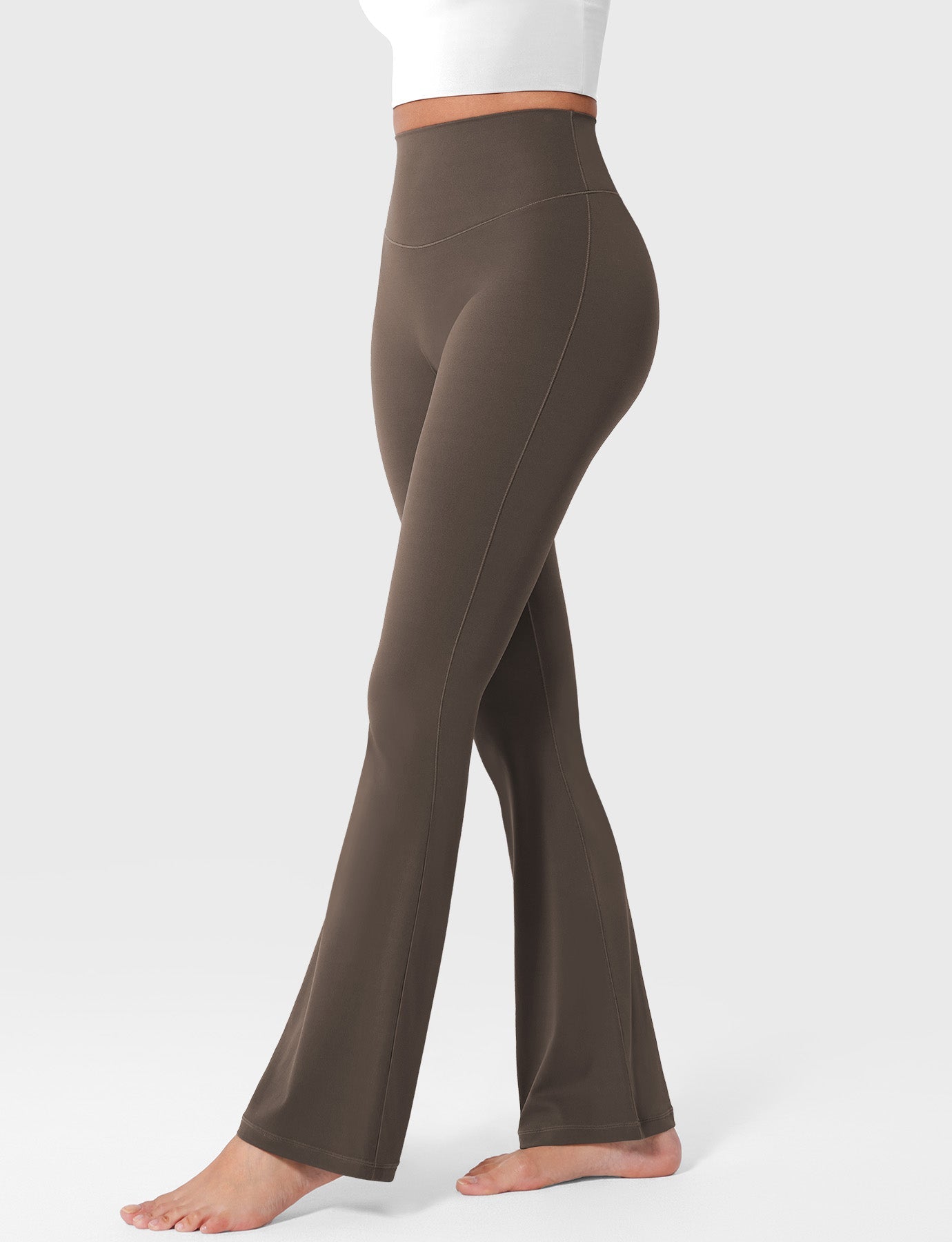 Yeoreo Bessli 30" Mini Legging légèrement évasé