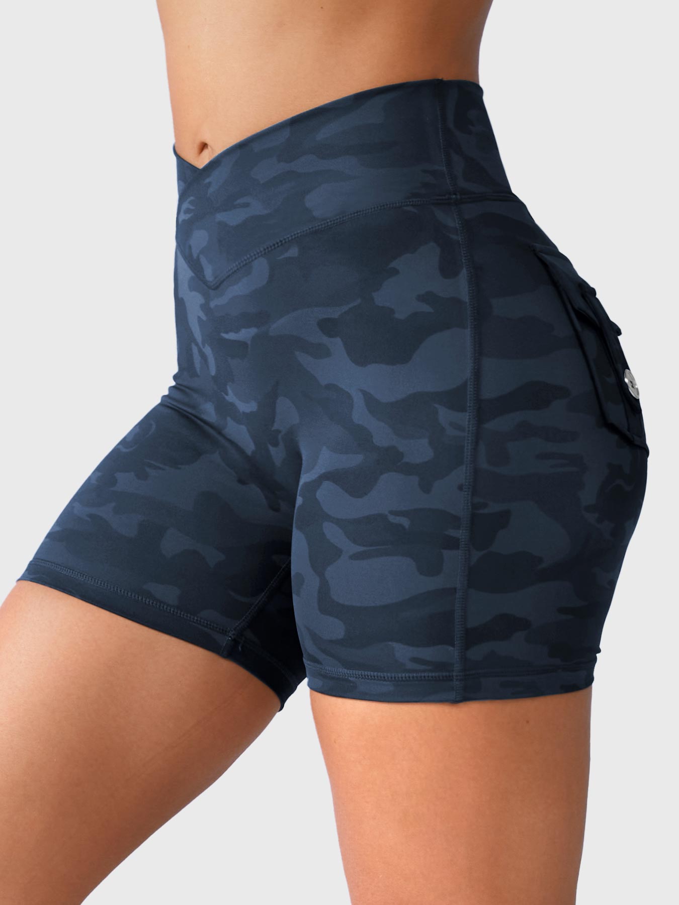 Yeoreo Camouflage CoreFlex™ Shorts